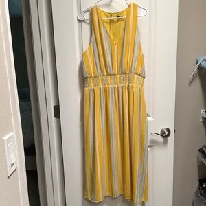 Ann Yaylor sleeveless v neck dress large